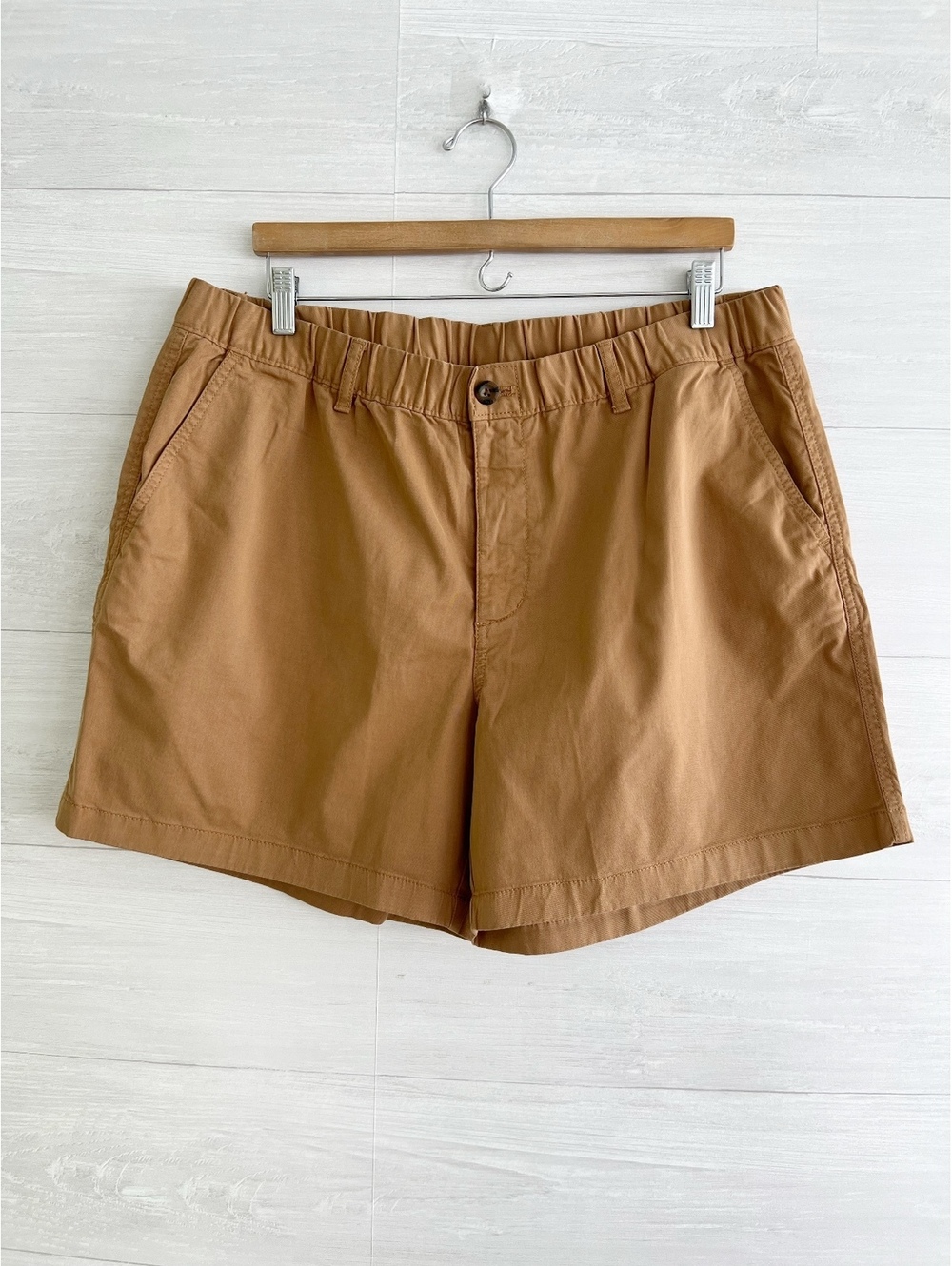 NWT Bearbottom Men’s XXL Camel Stretch Chino Shorts 5.5” Elastic Waist